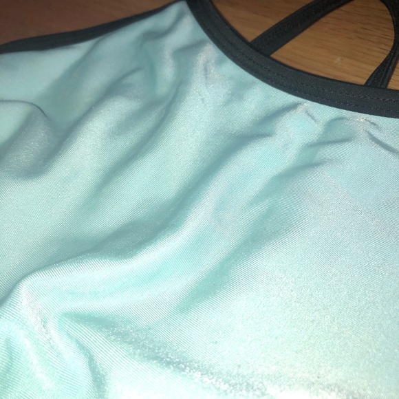 colorblock bikini top - Picture 3 of 4